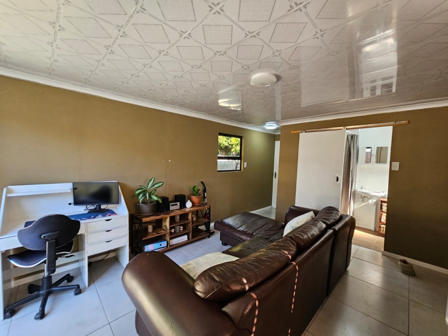 3 Bedroom Property for Sale in Ferndale Western Cape